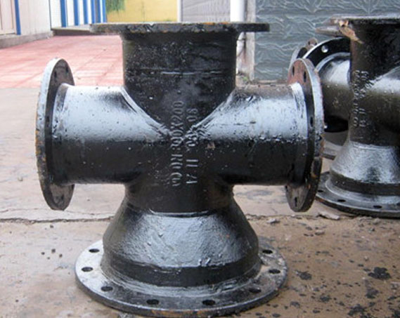 Ductile iron pipe fittings